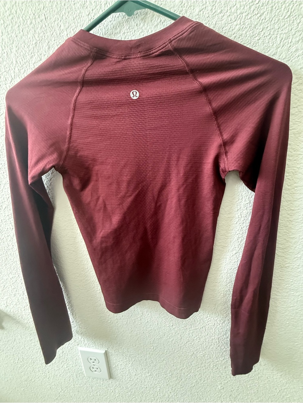 lululemon athletica Long-Sleeve Seamless Top in Wine